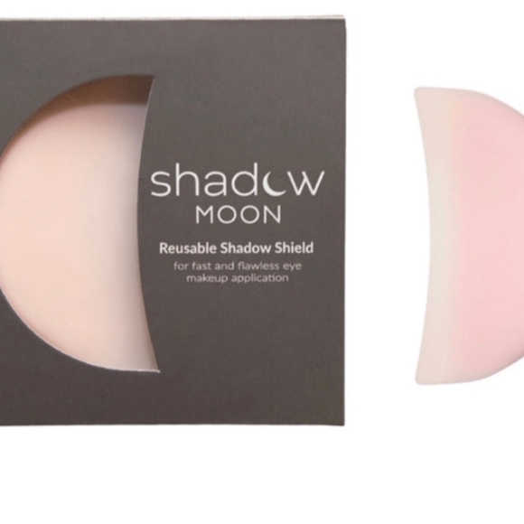 GIVE-A-WAY - Picture 9 of 10